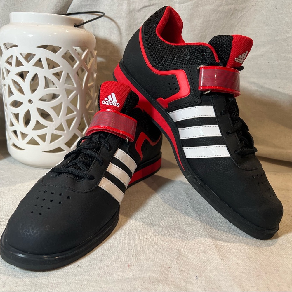 Adidas Men's Black and Red Powerlift Sneakers